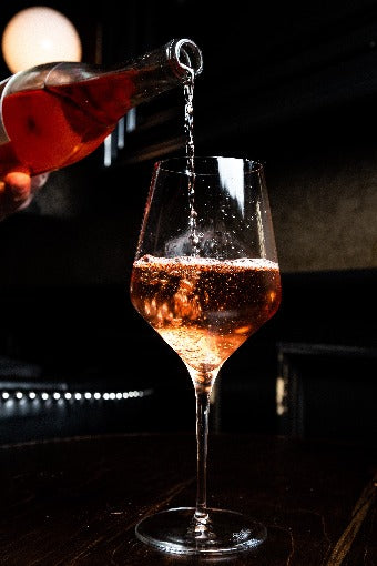 Rose Club June 2022 : Pinot Noir Pinks for Pride