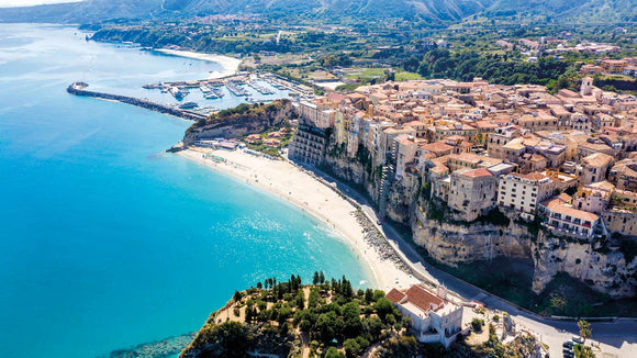 July 2022 Italian Wine Club- Welcome to Calabria
